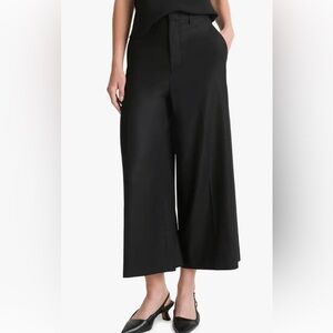 Vince Black Wide Leg Cropped Pants – Size 4